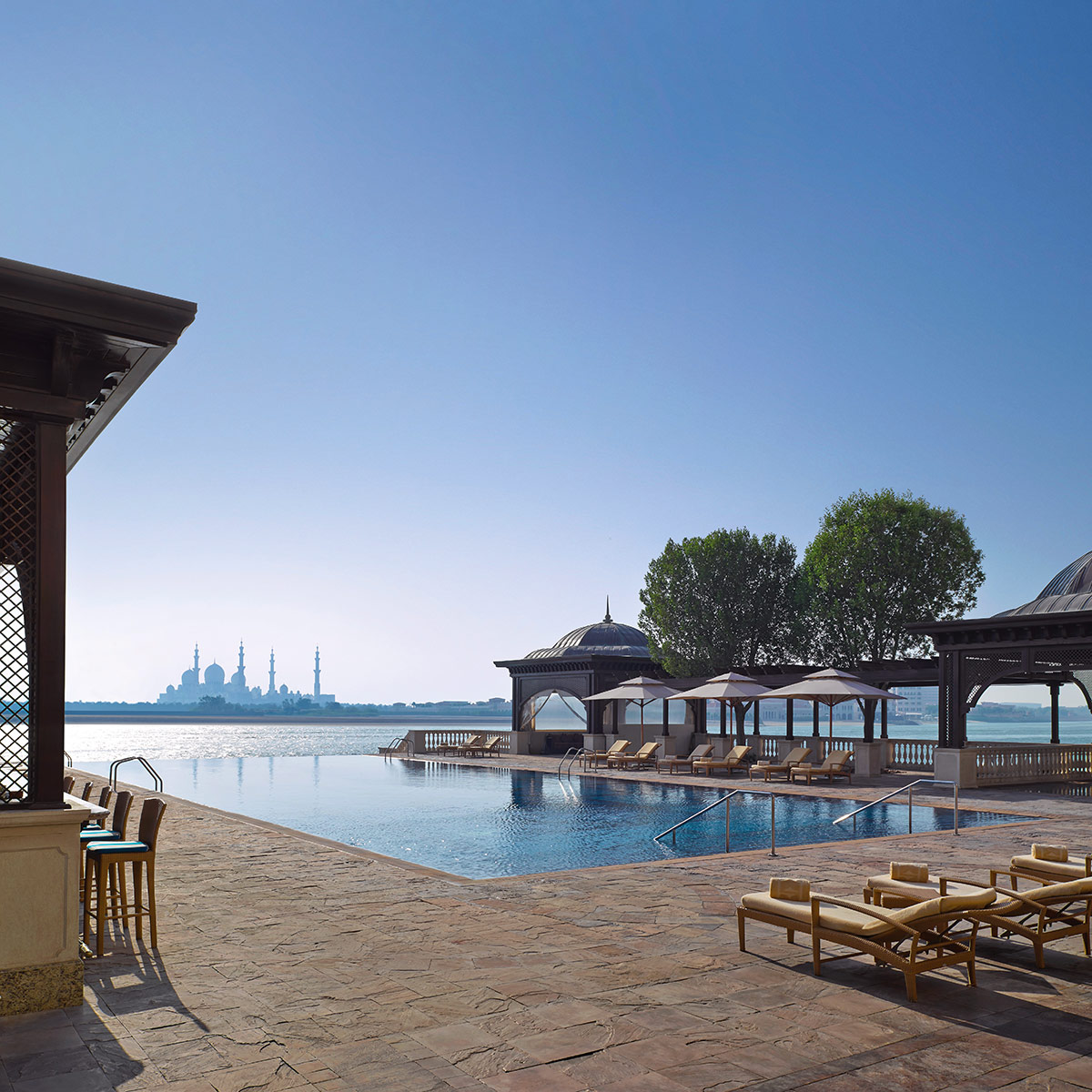 Shangri-La Hotel Qaryat Al Beri